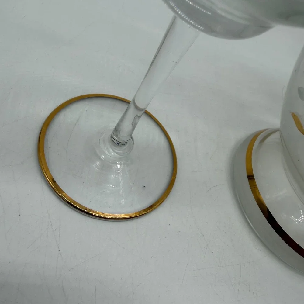 Vintage Etched Glass Decanter and Wine Glass Set Gold Silver‎ Leaf Floral Design